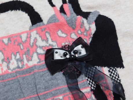 Pekny damsky pulover, 36