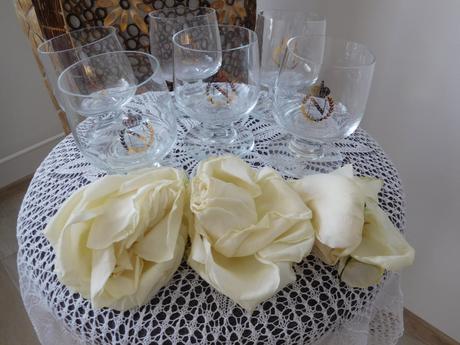 Napoleonky so zlatým erbom-6 kusov-top top stav., 