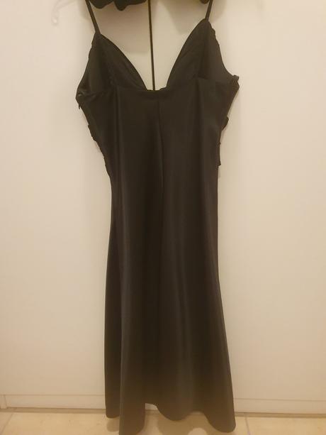 Vecerne satenove saty na ramienka, 38