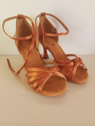 Tanečné topánky 34, 34