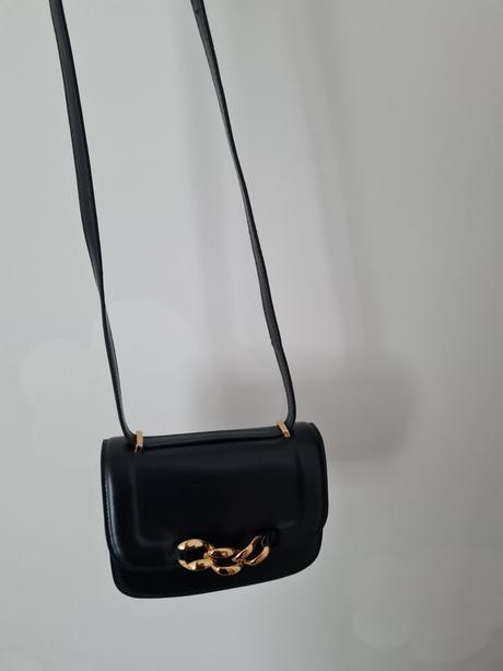 Kabelka reserved, reserved