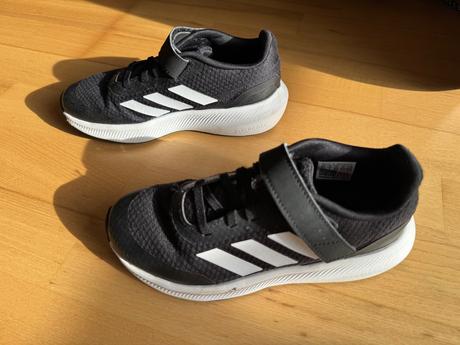 Tenisky adidas v. 33 (20 cm), adidas,33