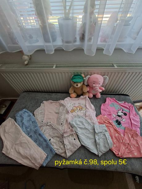 Pyzamka č.98, disney,98