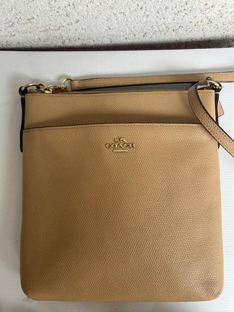 Coach crossby bezova kabela 22x23x3 kabelka kozena, coach