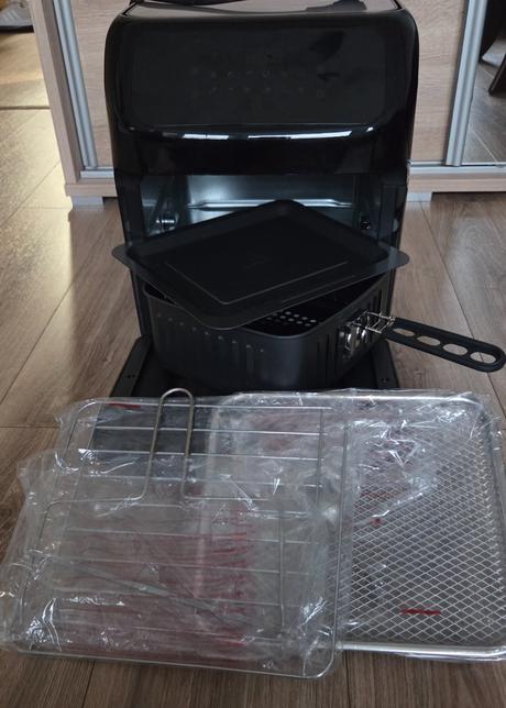 Teplovzdušnú fritézu rohnson r-2852, 12 l.,