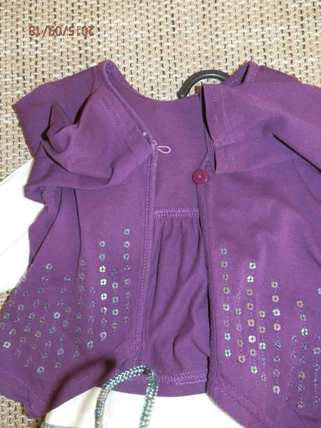 Trojdielný kompletík, 62