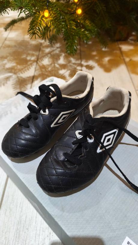 Kopačky umbro v. 30, 30