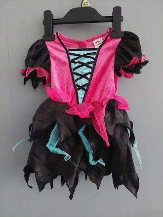 Malá čarodejnica karnevalové šaty na štýl body 86,