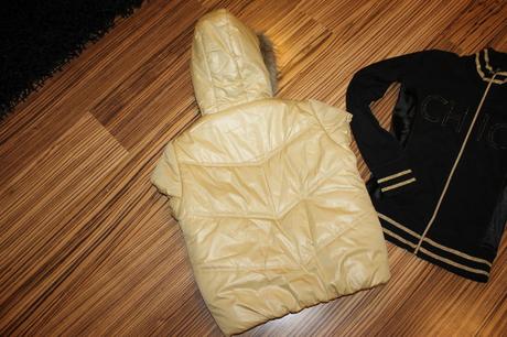 Zlatá vesta s mikinou terranova v. m, m