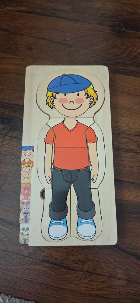 Drevená skladačka puzzle- ľudské telo,