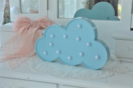 Modrý obláčik-svetielko,