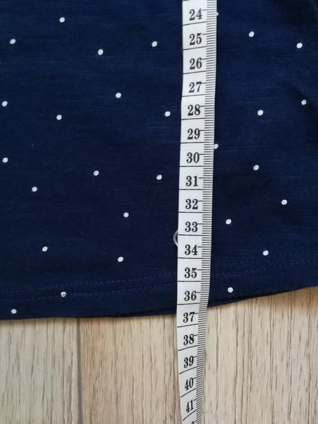 Tricko so srdieckom, 104