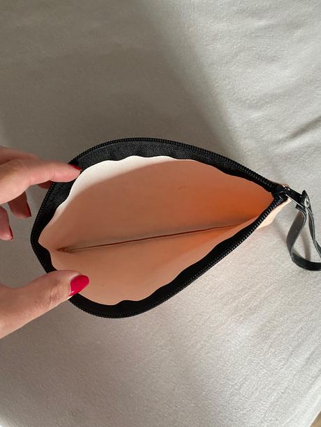 Guess kozmetická tasticka, 