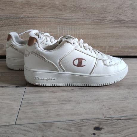 Tenisky, champion,36