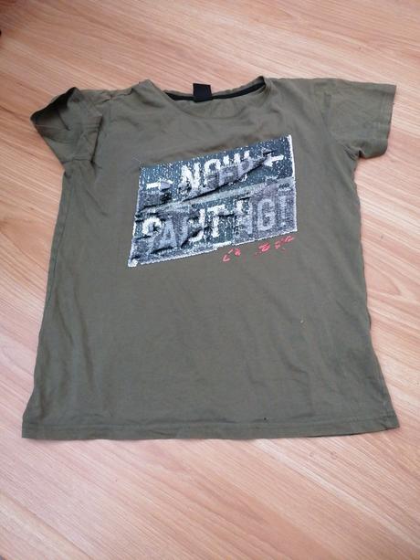 6 tričiek - cena spolu, 158