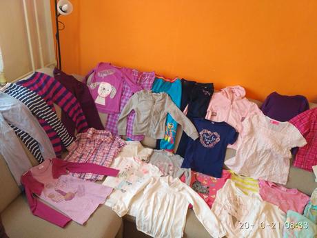 Balík oblečenia, 104–116