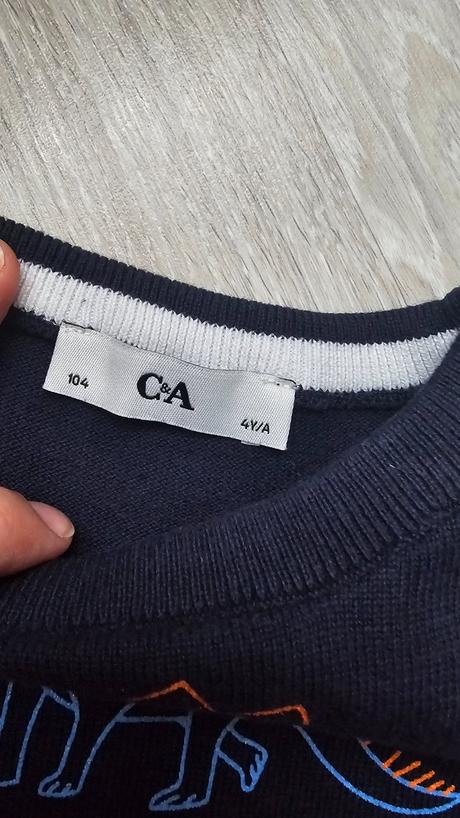 Chlapčenský sveter, c&a,104
