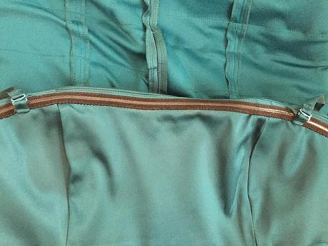 Spoločenské šaty zn. jake's, 38