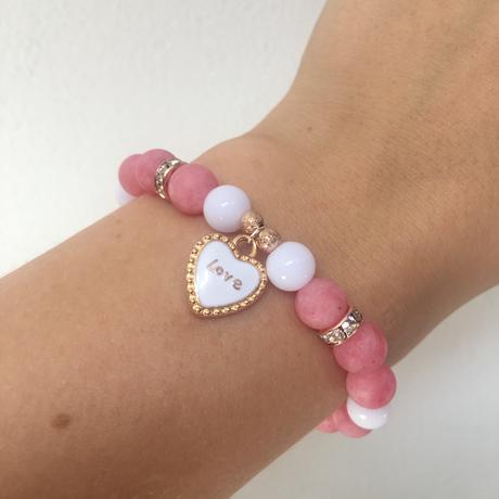 Náramky na želanie,