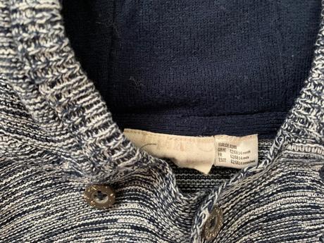 Svetrík s kapucňou, lupilu,68