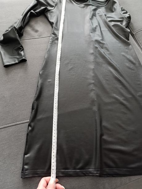 Šaty v imitacií kože, l