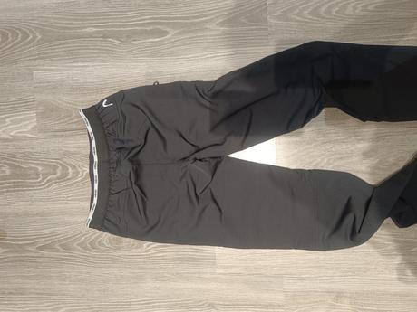 Športové nohavice, 164