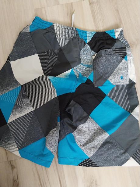 Športky, charles vögele,140