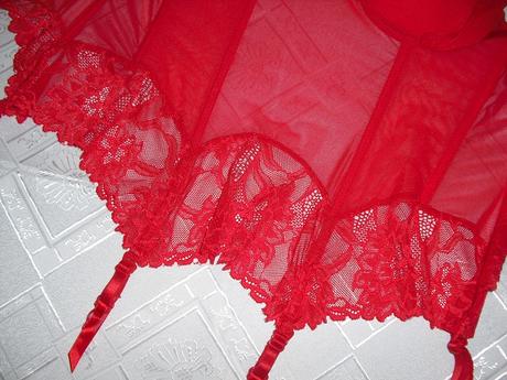 Sexy cerveny korzetik, s