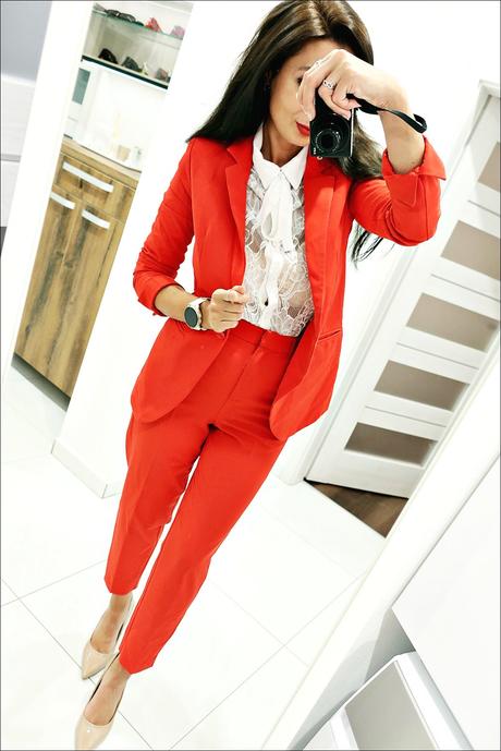 Červený kostým amisu, amisu,xs