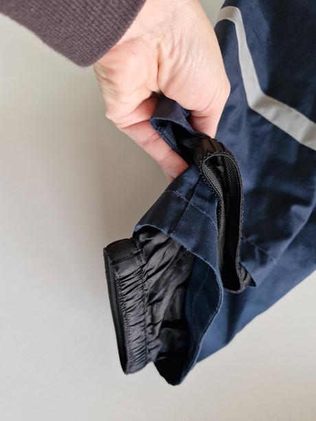 Nohavice do snehu, 128