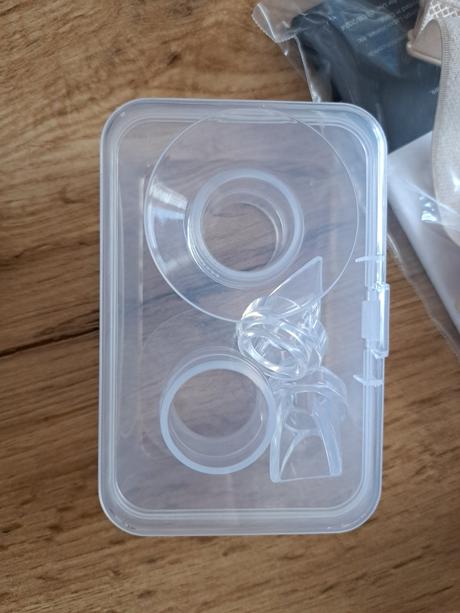 Handsfree double odsávačka mlieka lansinoh,