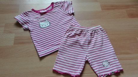 Supravicka tricko a kratasy, 62