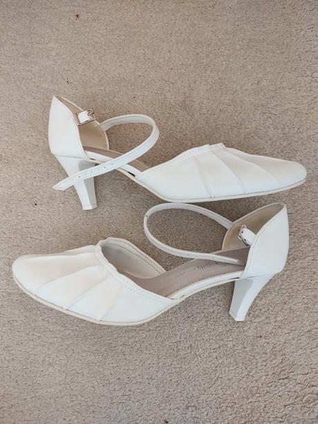 Biele / svadobne topanky, 39