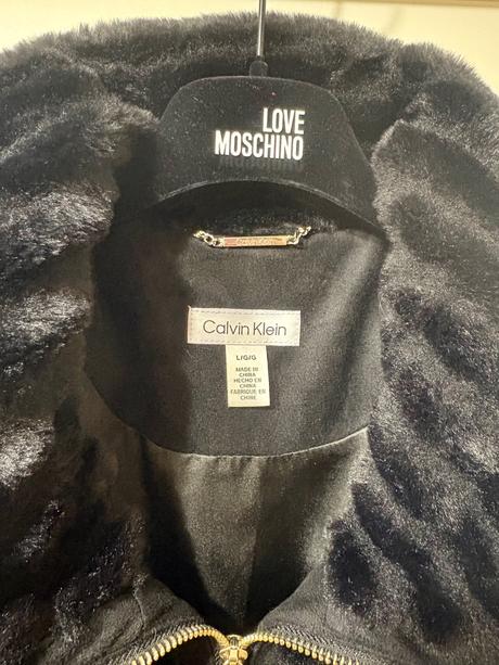 Calvin klein kožušinková vesta l z usa, calvin klein,l
