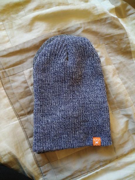 2x čiapoka, reserved,122