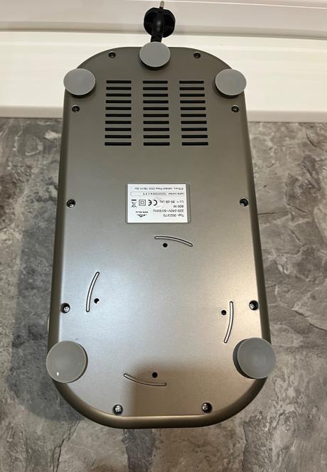 Kuchynský robot eta gratussino bravo ii 0023 90070, eta