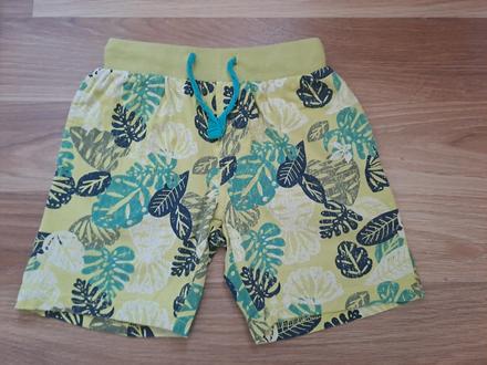 Kraťasy 110/116, lupilu,110