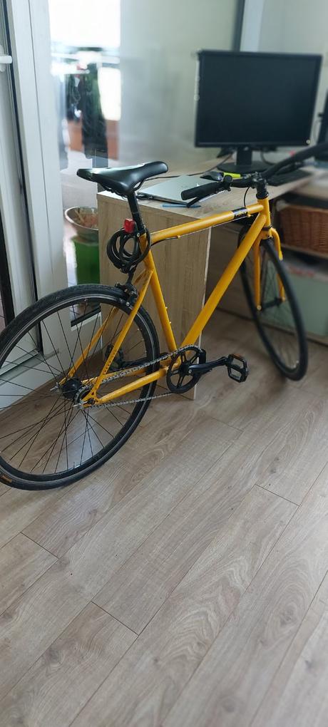 Elops  mestský bicykel single speed 500 žltý, 28