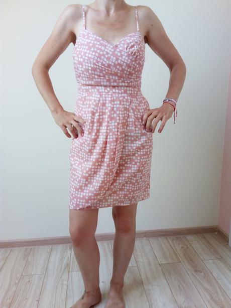 Spolocenske saty, 36