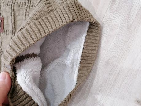 Krásny sveter v. 104, 104