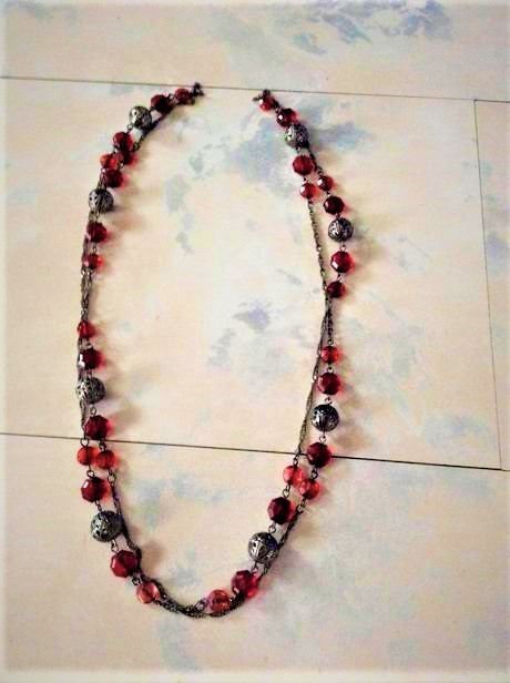 Starožitný náhrdelník,