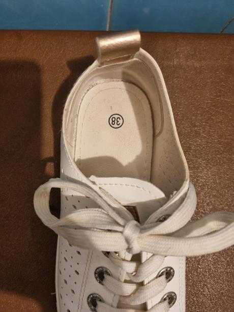 Topánky na jeseň, 38