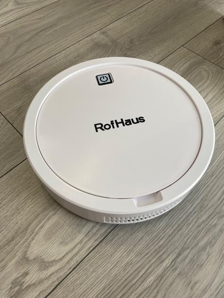 Rofhaus roboticky vysávač, 