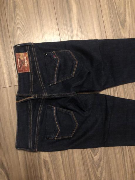 Zvonove rifle th original, tommy hilfiger,26