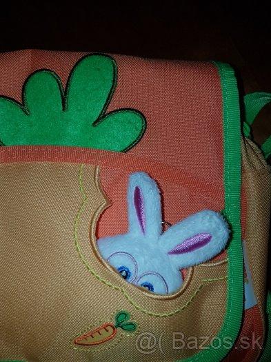 Taska mrkva so zajkom,