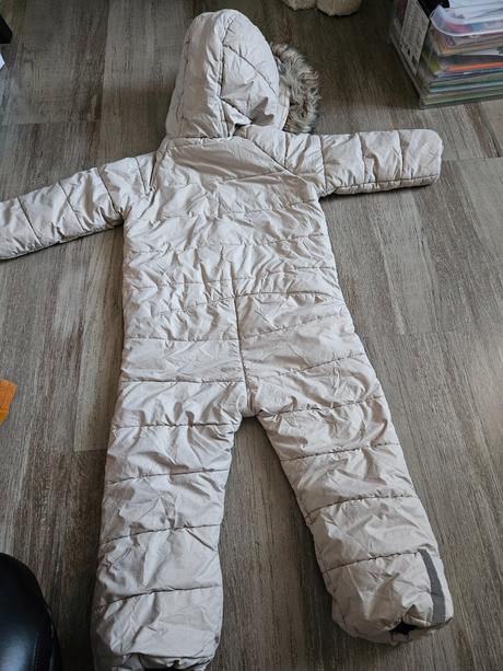 Komnineza/overal  bubbe, bubbe,92