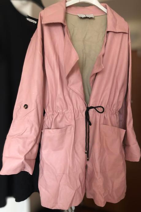 Dámsky koženkový kabát, m