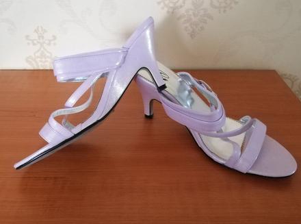 Šľapky fialové s prackou, 39