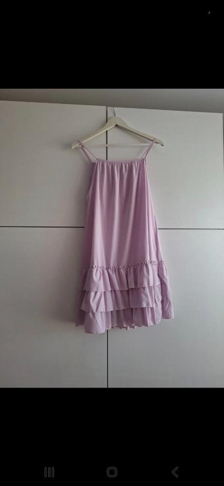 Fialové šaty, s