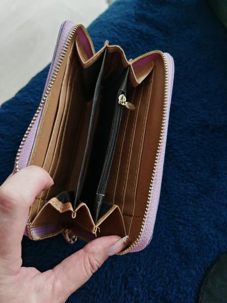 Peňaženka santoro dievcatko, gorjus babika, 